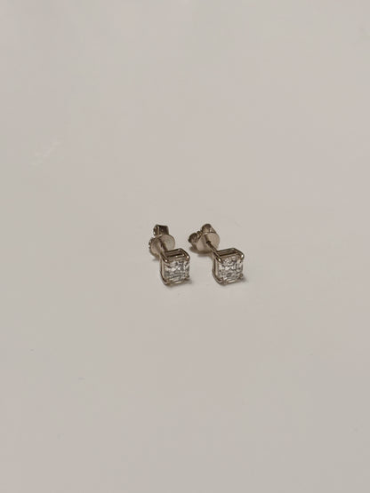 The Roots Asscher Diamond Stud