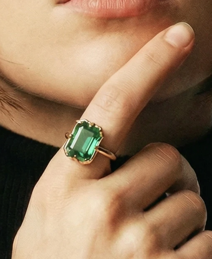 Saguaro Cactus Solitaire - Emerald